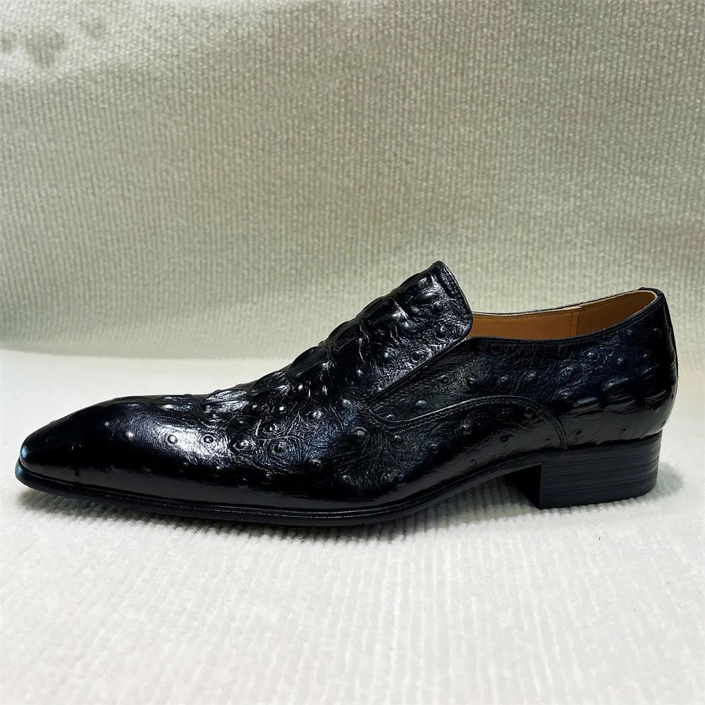 [Copy]Exquisitely carved dark brown loafers, luxurious and elegant texture highlights gentleman style