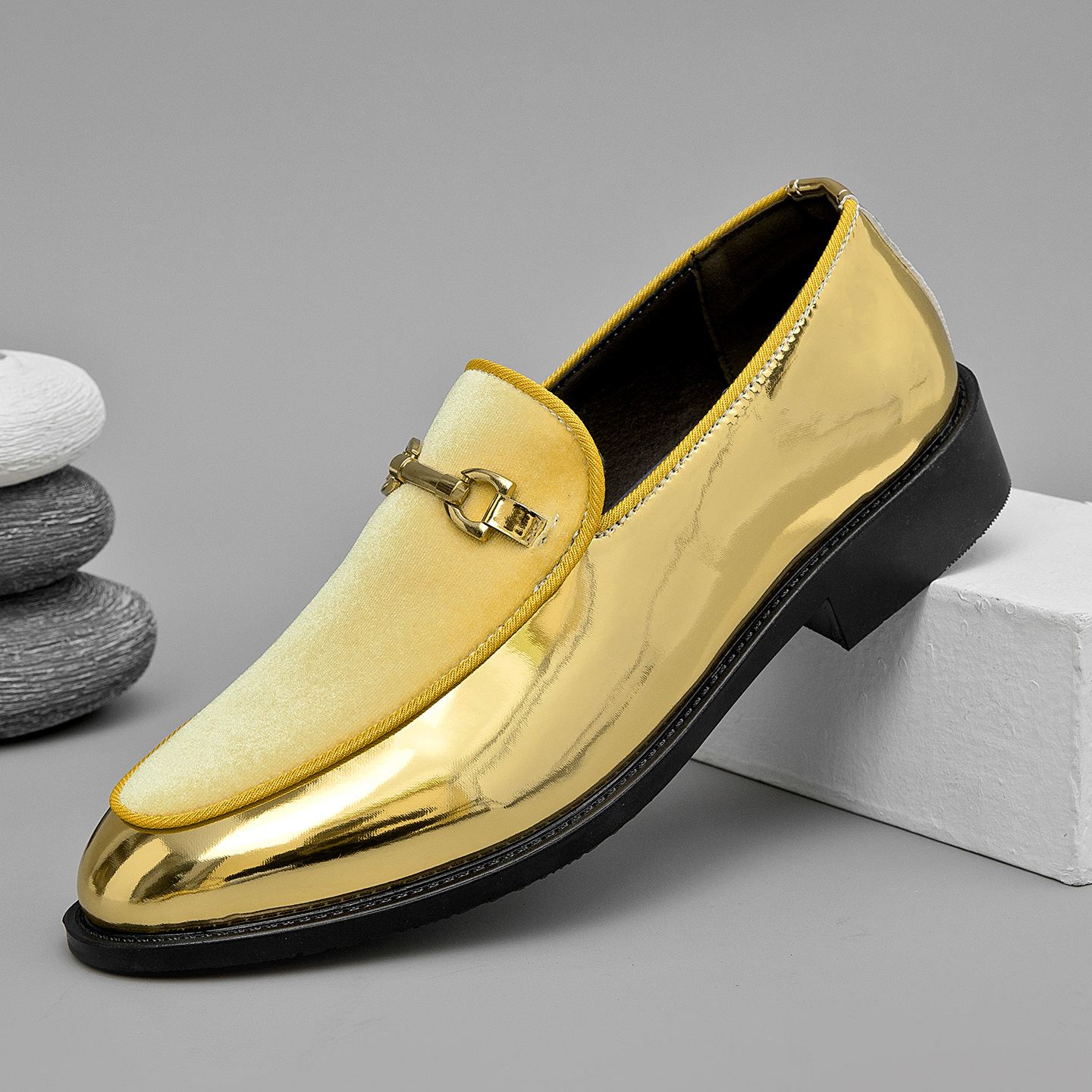 Plus-size men's casual loafers