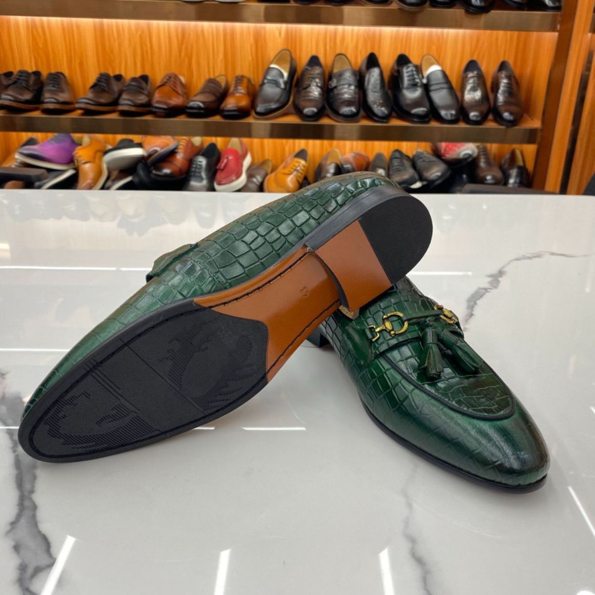 [Copy]Men's Breathable Black and White Color-Block Brogue Casual Shoes
