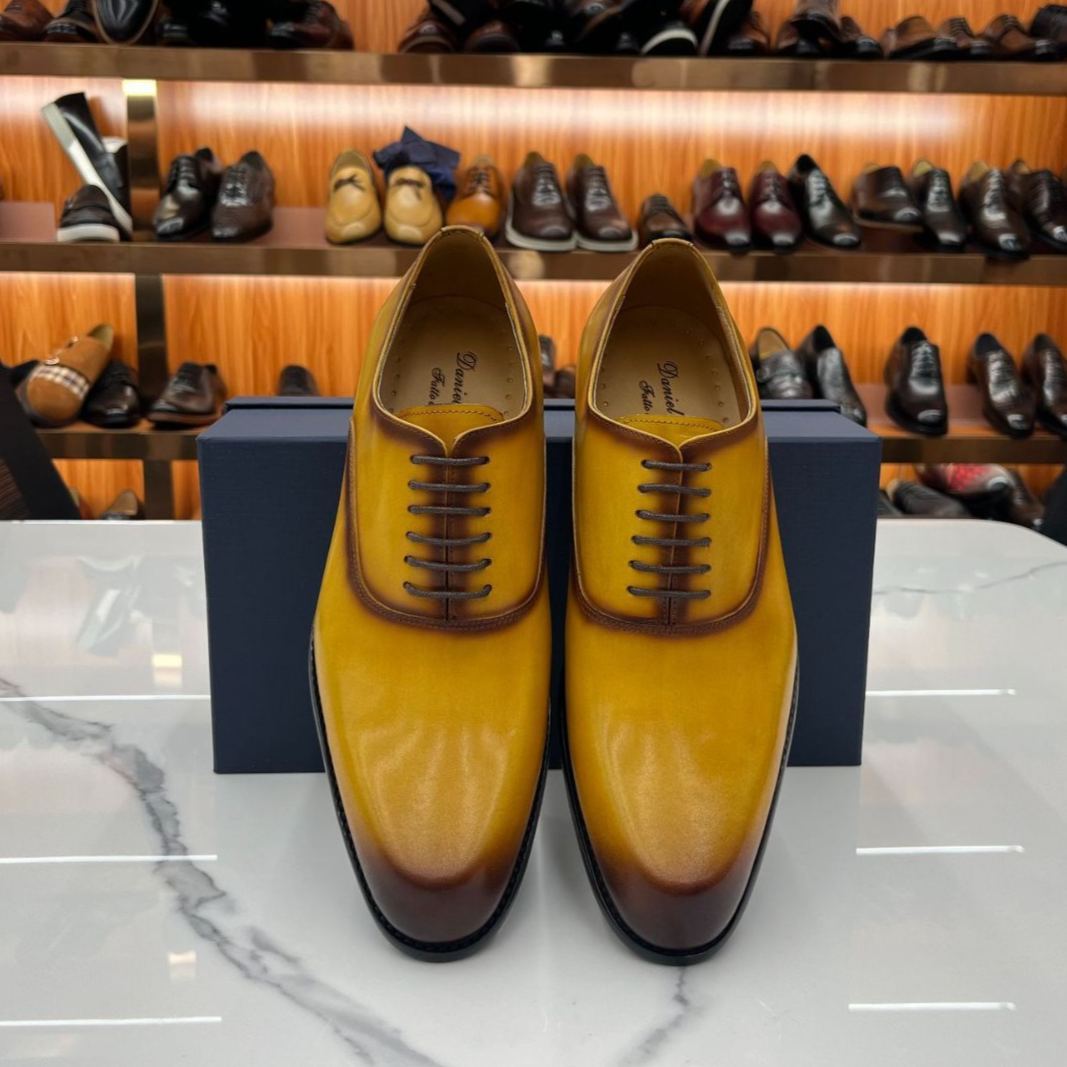 Men's Genuine Leather Breathable Non-Slip Pointed Toe Oxford Shoes