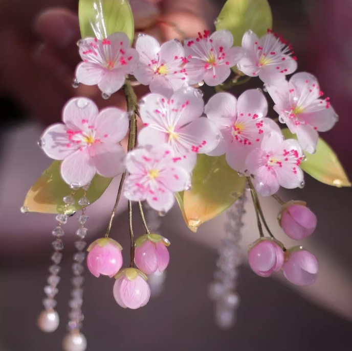 Delicate Peach Blossom Hair Accessory - A Sophisticated and Timeless Look