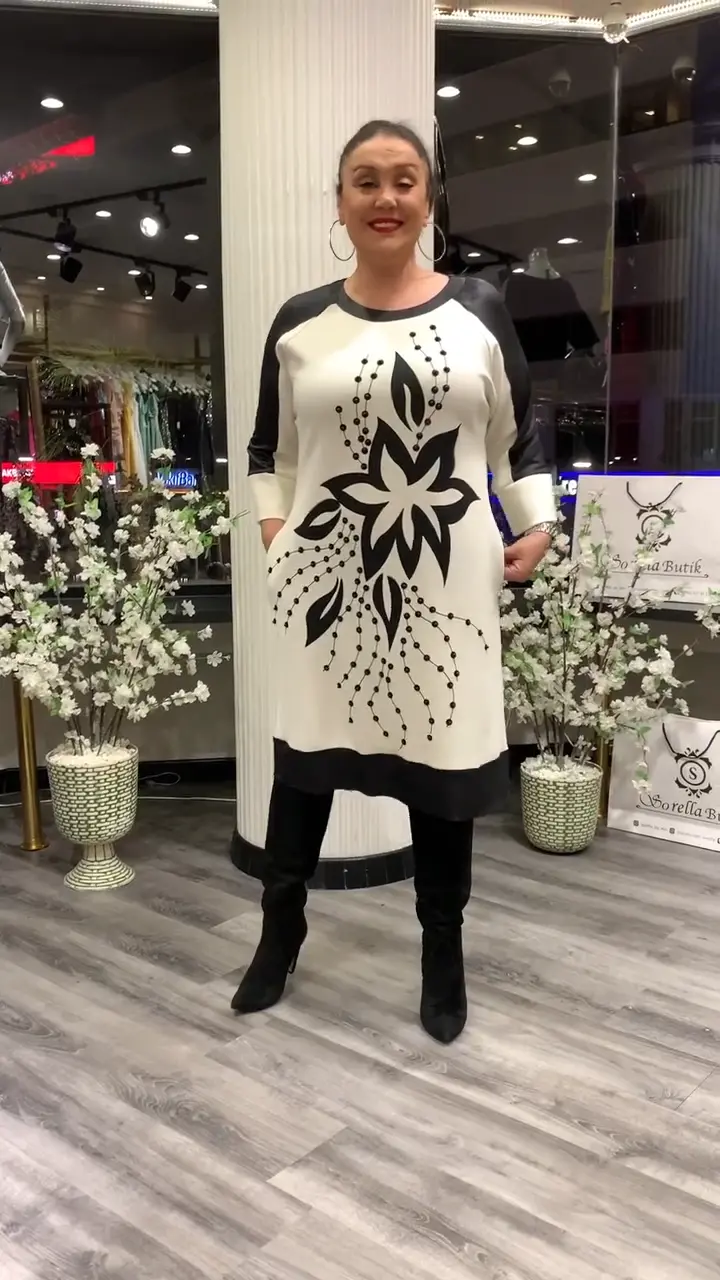 ležérní šaty s potiskem