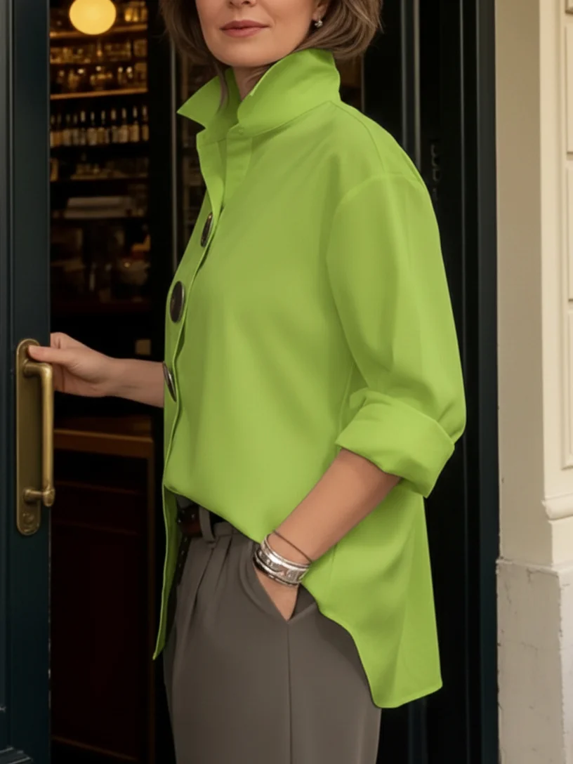 Elegantní lněno-bavlněná košile se stojáčkem a kovovými knoflíky