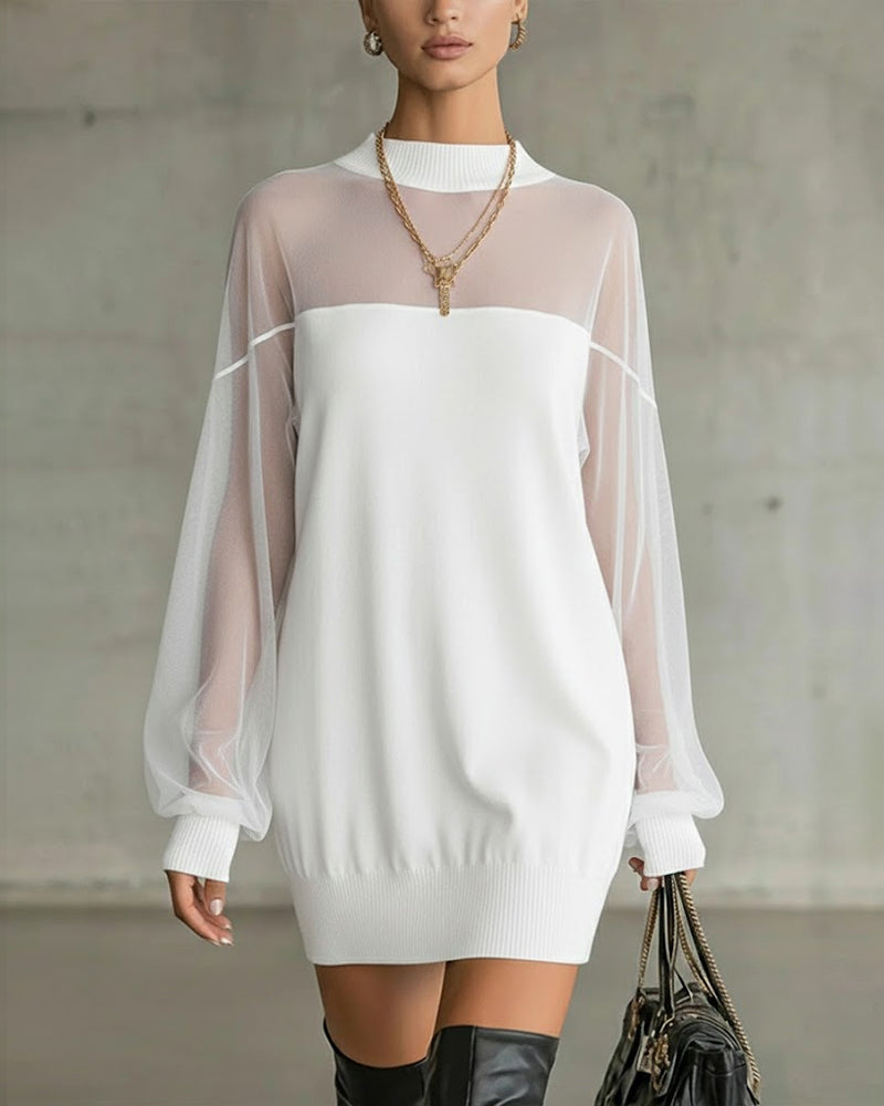 Polovysoký průhledný síťovaný šaty se štíhlícím efektem