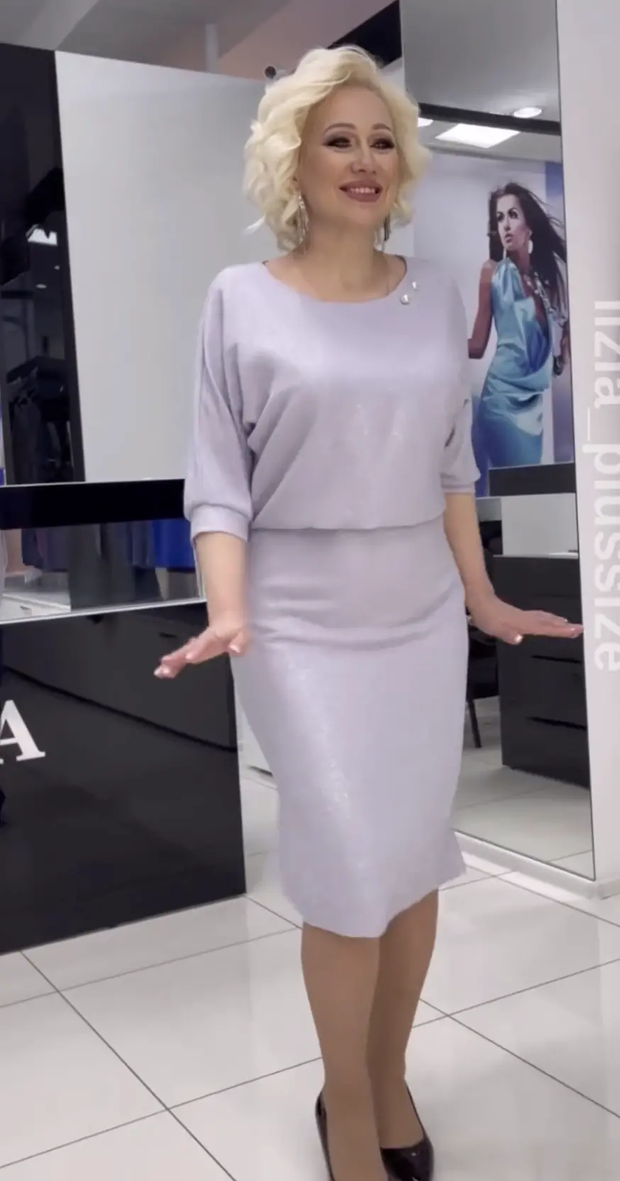 2024 podzimní a zimní nové šaty nejvyšší kvality