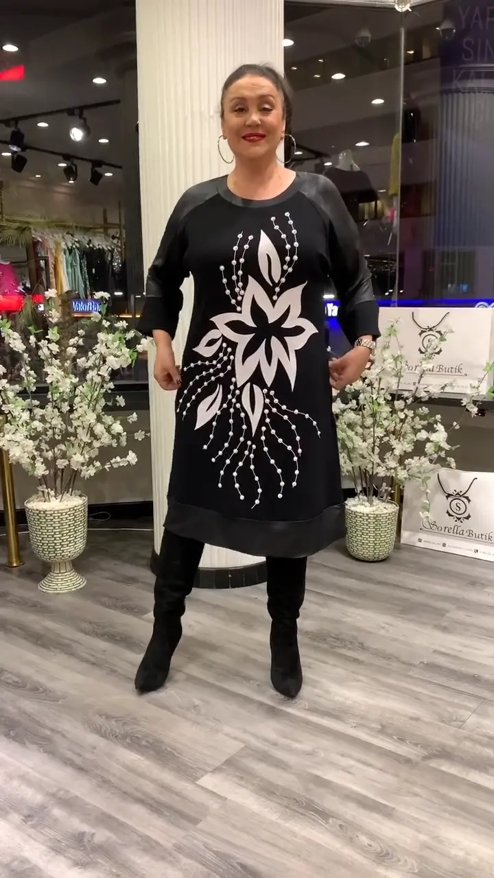 ležérní šaty s potiskem