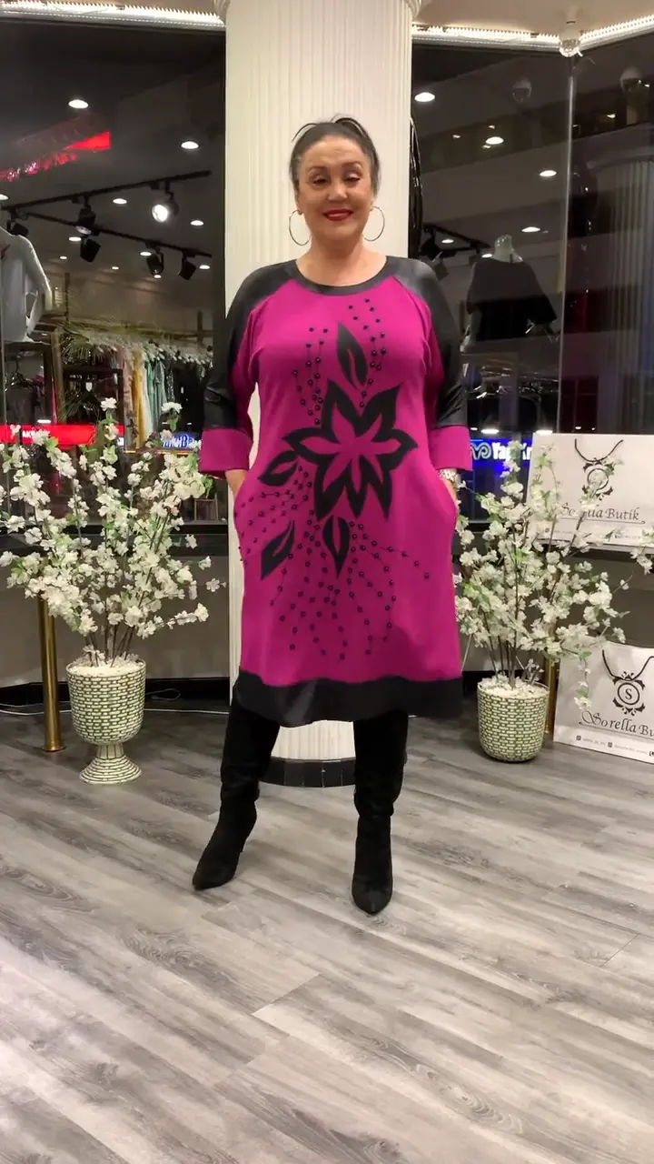 ležérní šaty s potiskem