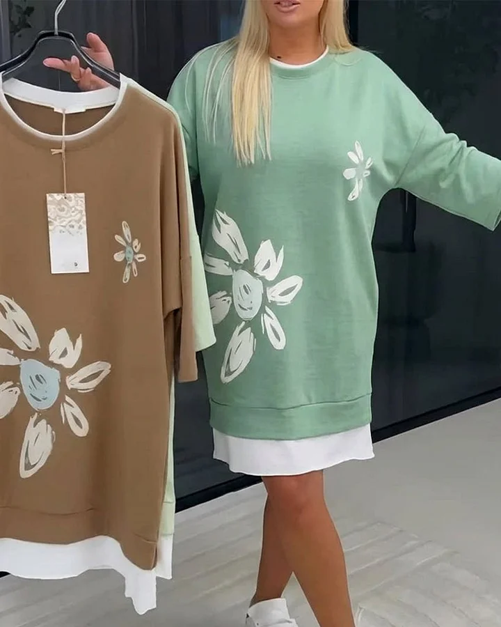 Dámské tričkové šaty s kulatým výstřihem a potiskem