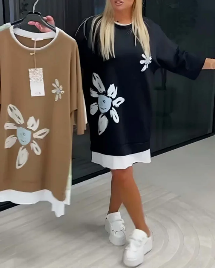 Dámské tričkové šaty s kulatým výstřihem a potiskem