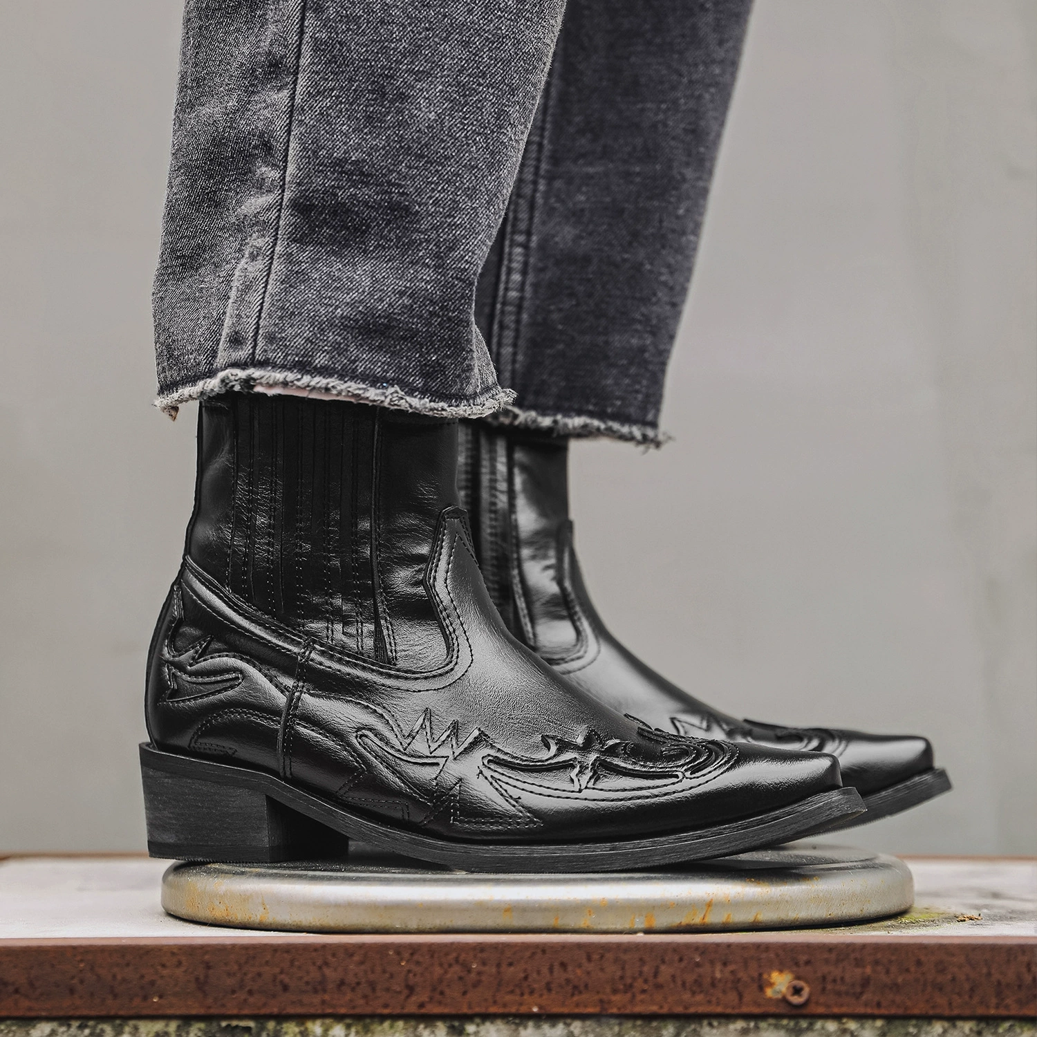Unisex Pointed Toe Western Cowboy Boots