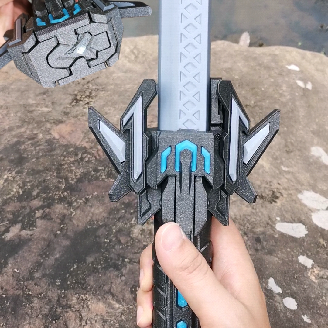 3D Printed Retractable Sword with Adjustable Handle and Mecha-Style Trigger Switch