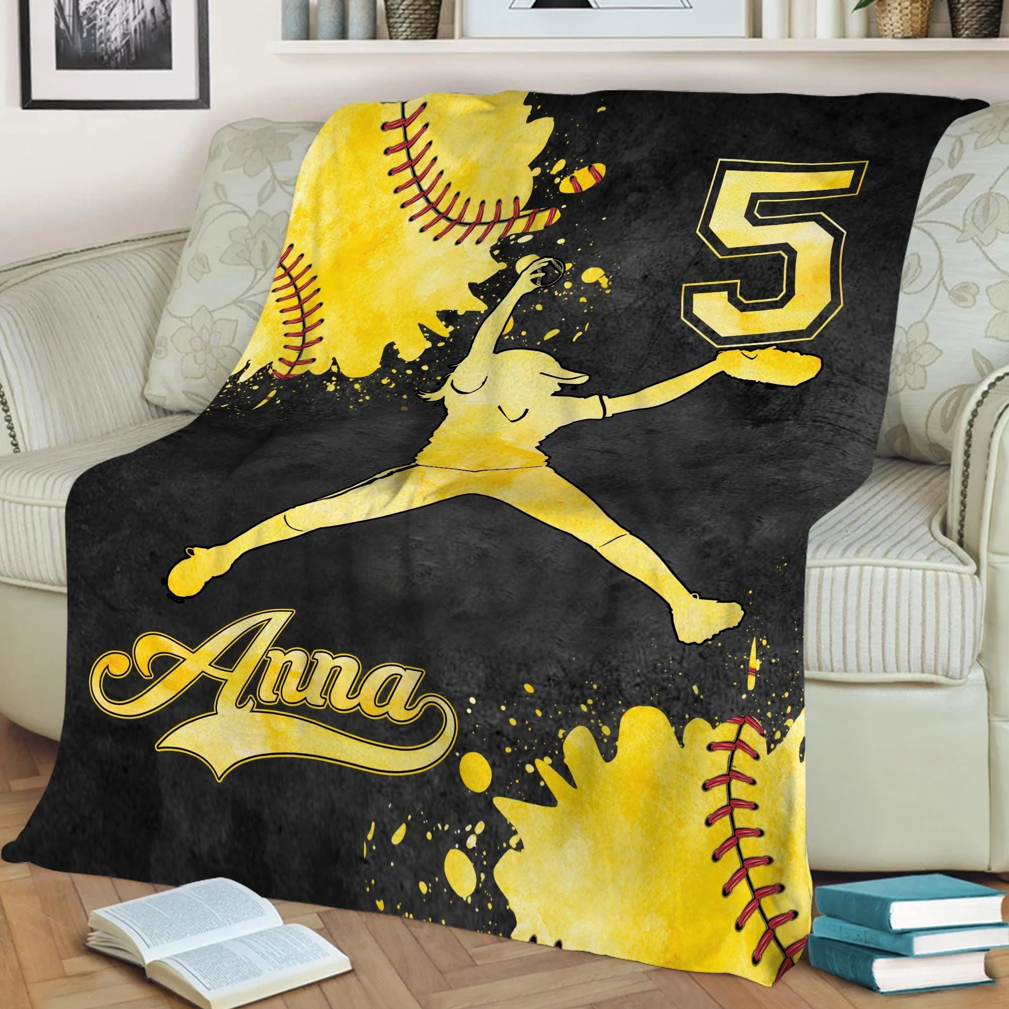 Personalized Softball Blanket, Custom Name Number Soft Cozy Sherpa Fleece Throw Blanket, Sport Gift for Daughter, Girl, Kid, Team