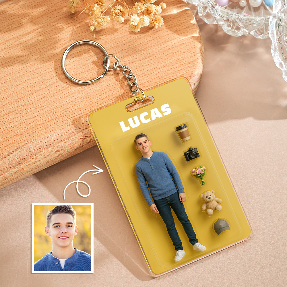 Custom 3D Action Figure Pack Packaging Toy Box Style Art Gift Personalized Acrylic Keychain Gift for Mother