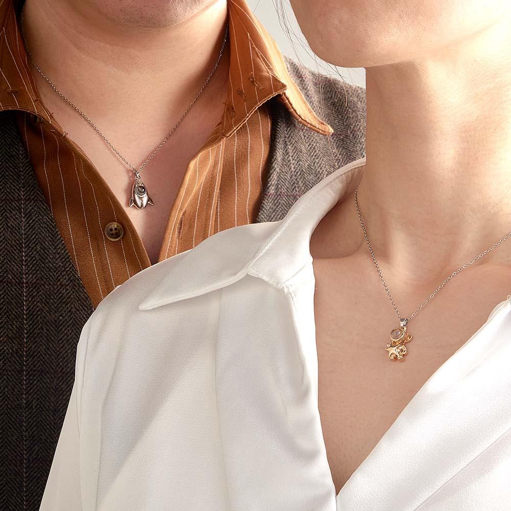 Custom Projection Couple Necklace Astronaut Creative Gift - MyFaceTshirt