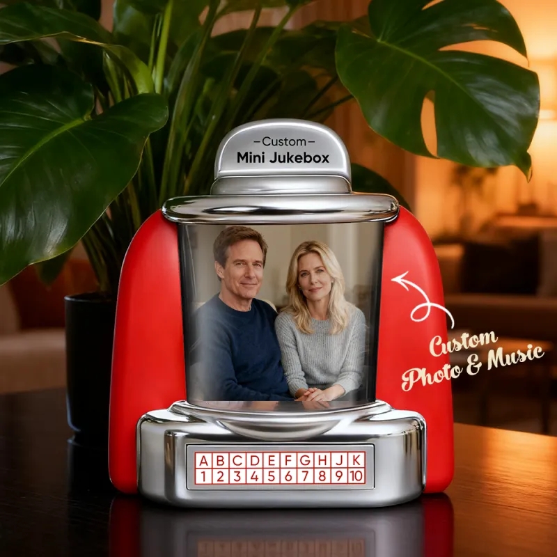(Pre-Sale, Ships on 20/10)Custom Jukebox Retro Speaker – Personalized Photo,Names & Date Music Mini Player with Radio | Vintage Tabletop Home Decor Nostalgic Gift