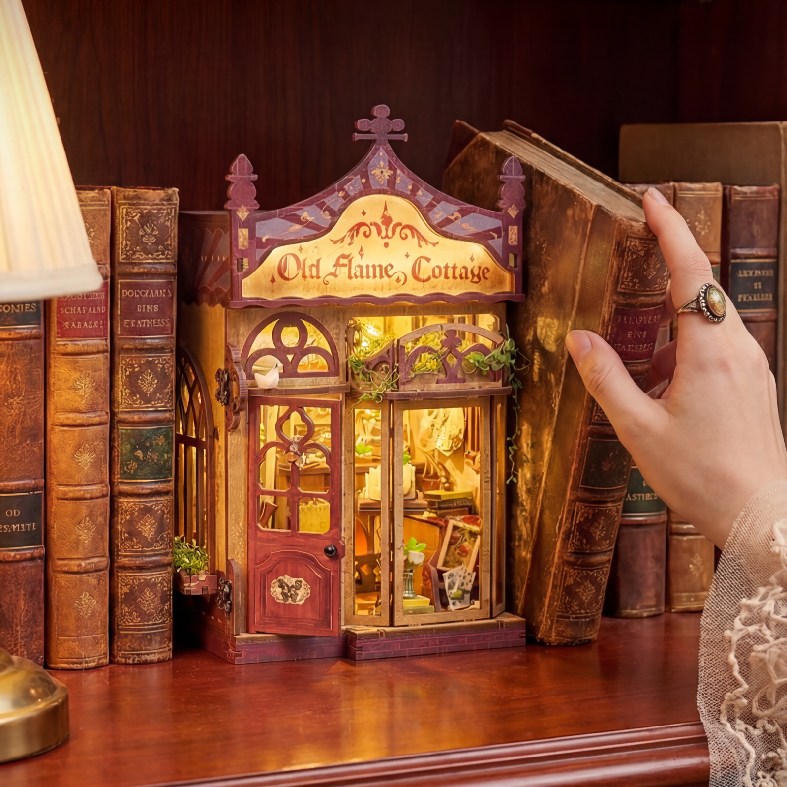 SL-47 Old Flame Cottage