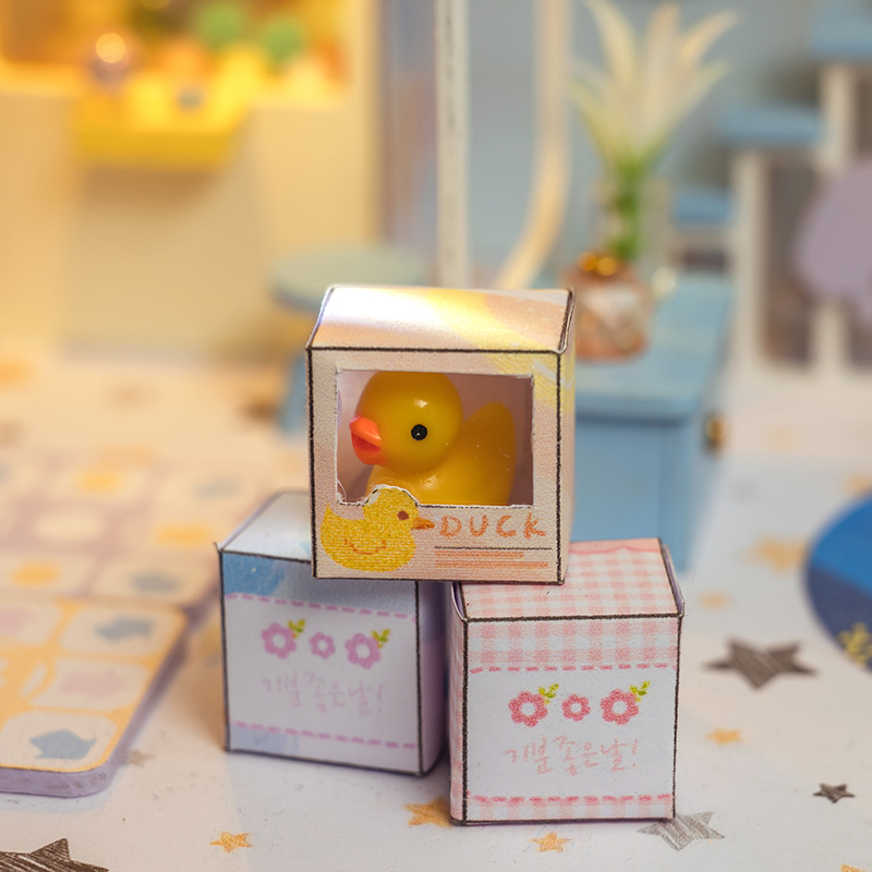 YU-2702 The Tale of Whale