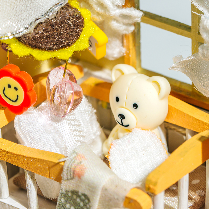 Miniacture Doll House L-2256 Feel Love 3D Wooden Puzzle With Led Light