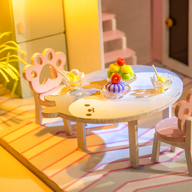 YU-2703 Kennel of Lonely