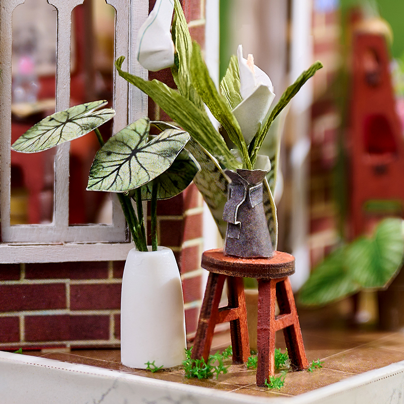 Mini Doll House K-076 Treasure Hunting Wooden Miniature Doll House With Led Light