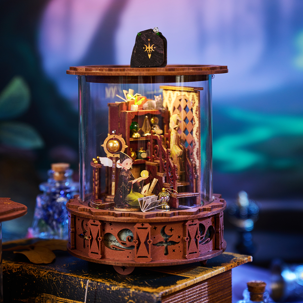A-1013 Magic Antique Room