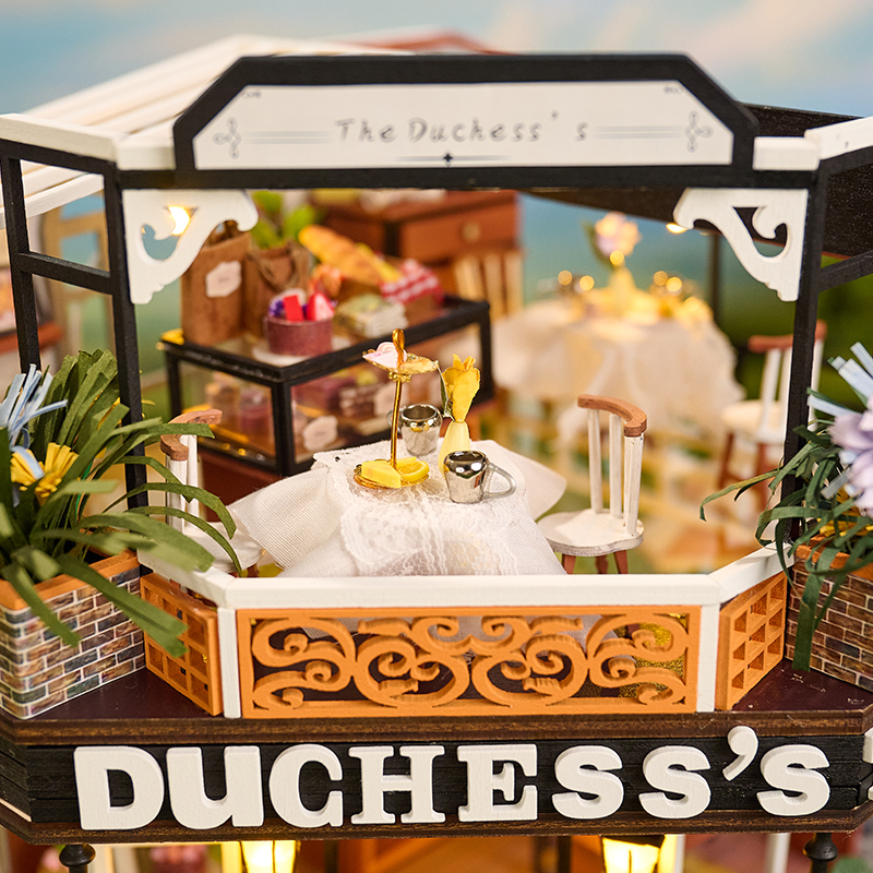 K-1068 The Duchess's Tea Room