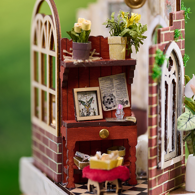 K-076 Mitsukaku Hanaya