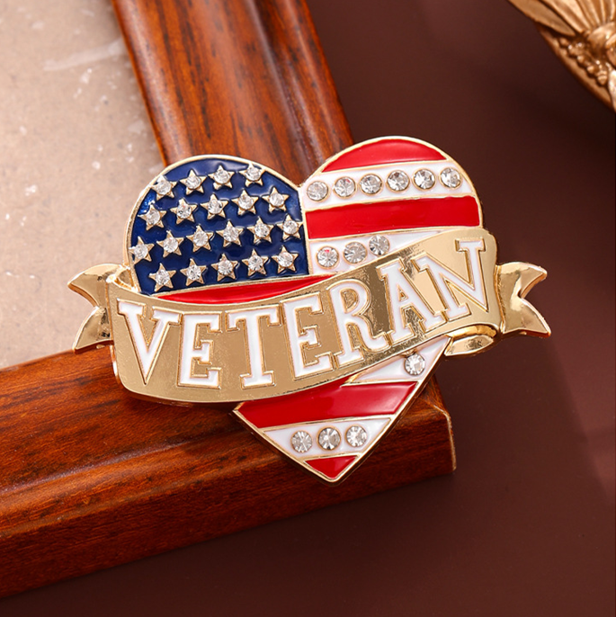 America’s 250th Anniversary Commemorative Enamel Pin ~ Love