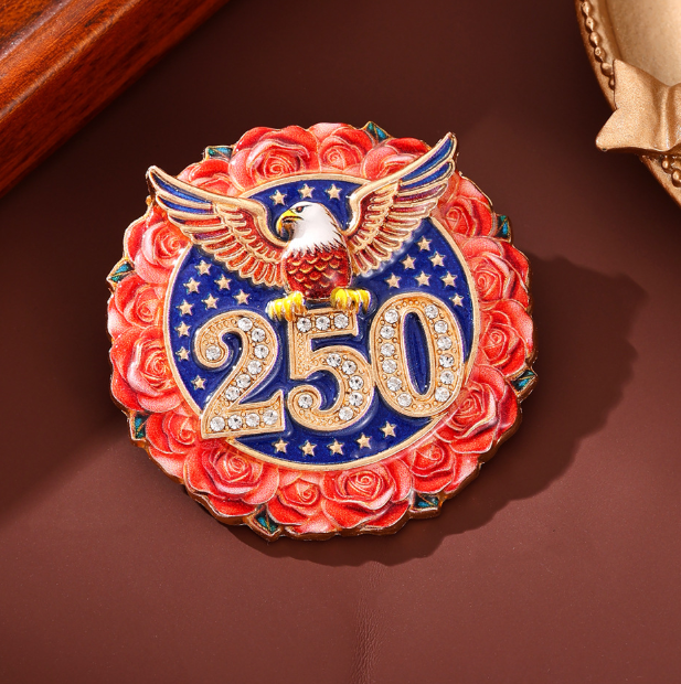America’s 250th Anniversary Commemorative Enamel Pin ~ Garland