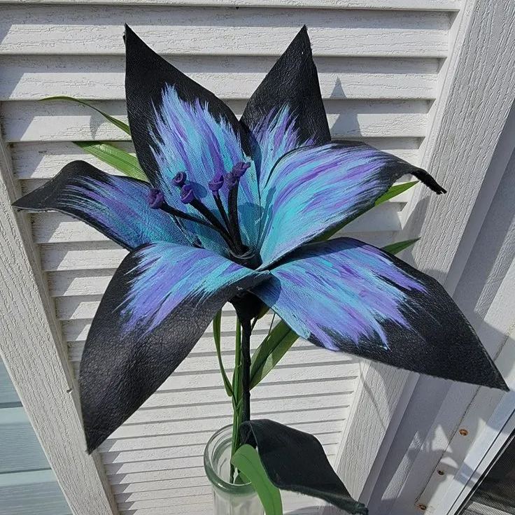 🌿 Forever Susan Lily Bulbs – Create a Stunning Garden! 🌸