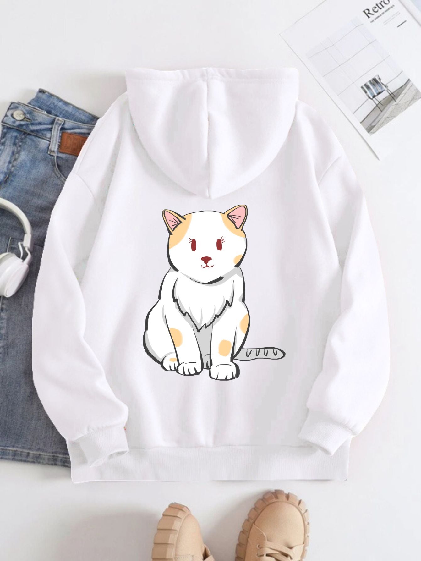 Printed on the Back Kangaroo Pocket Hoodie Long Sleeve for Women Pattern  White Cat