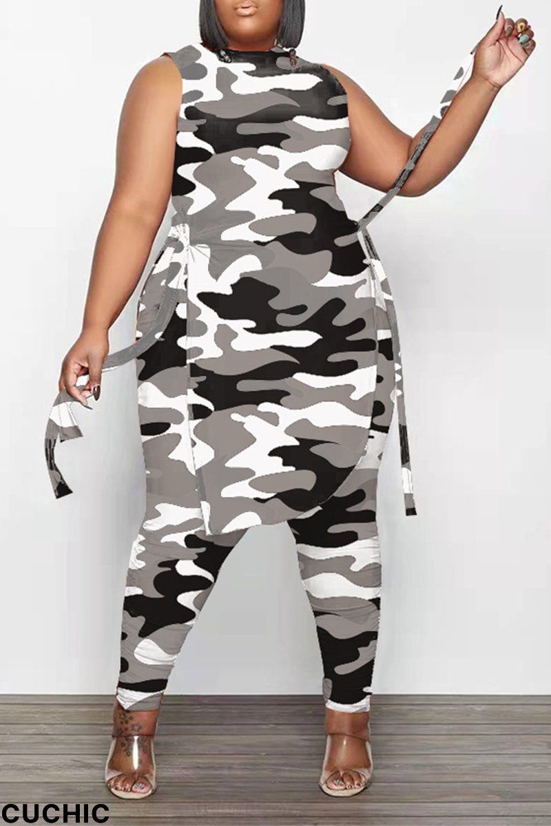 White Fashion Camouflage Print Split Joint O Neck Plus Size Two Pieces-CuChic