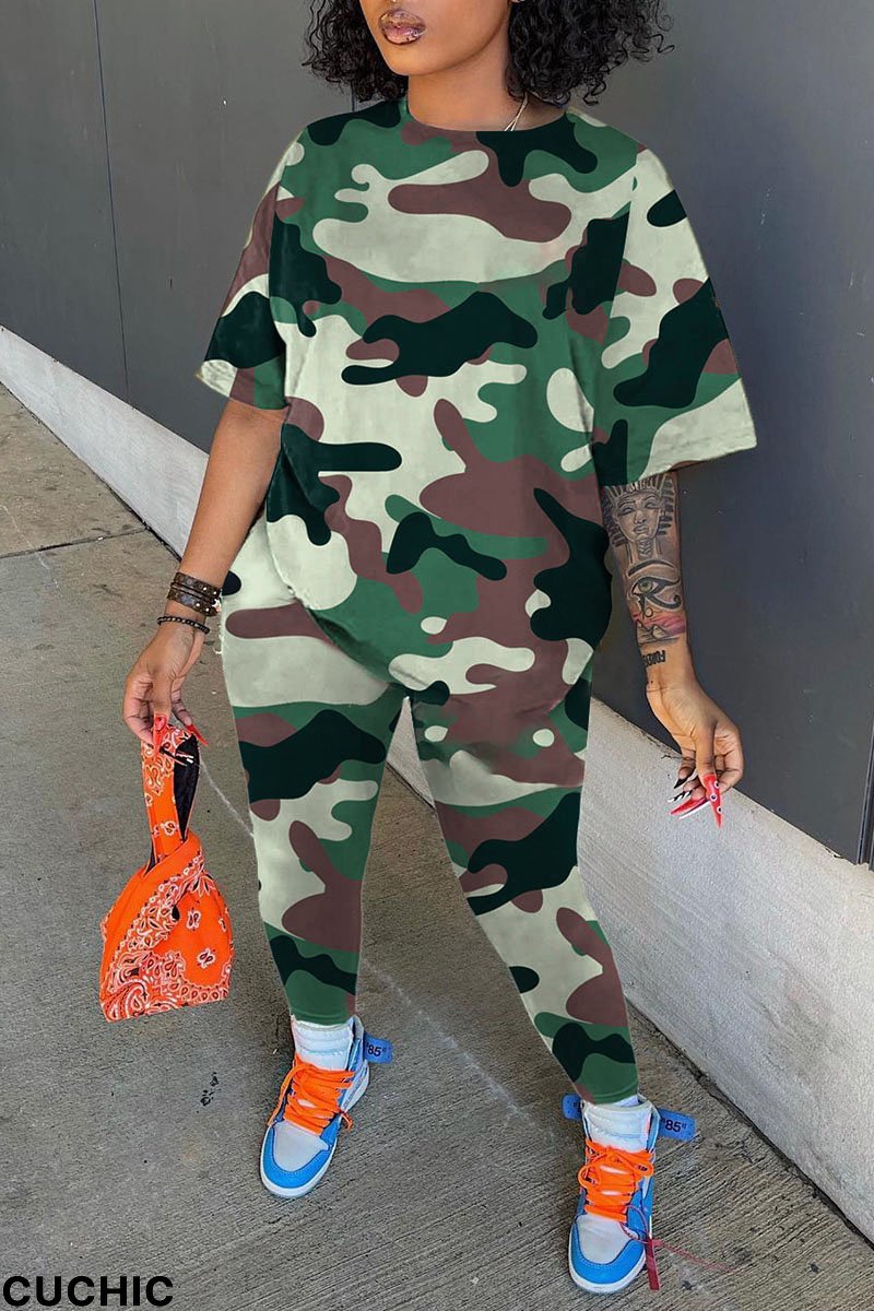 Army Green Casual Print Patchwork O Neck Plus Size Two Pieces-CuChic