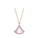 White mother-of-pearl pink diamond new skirt necklace