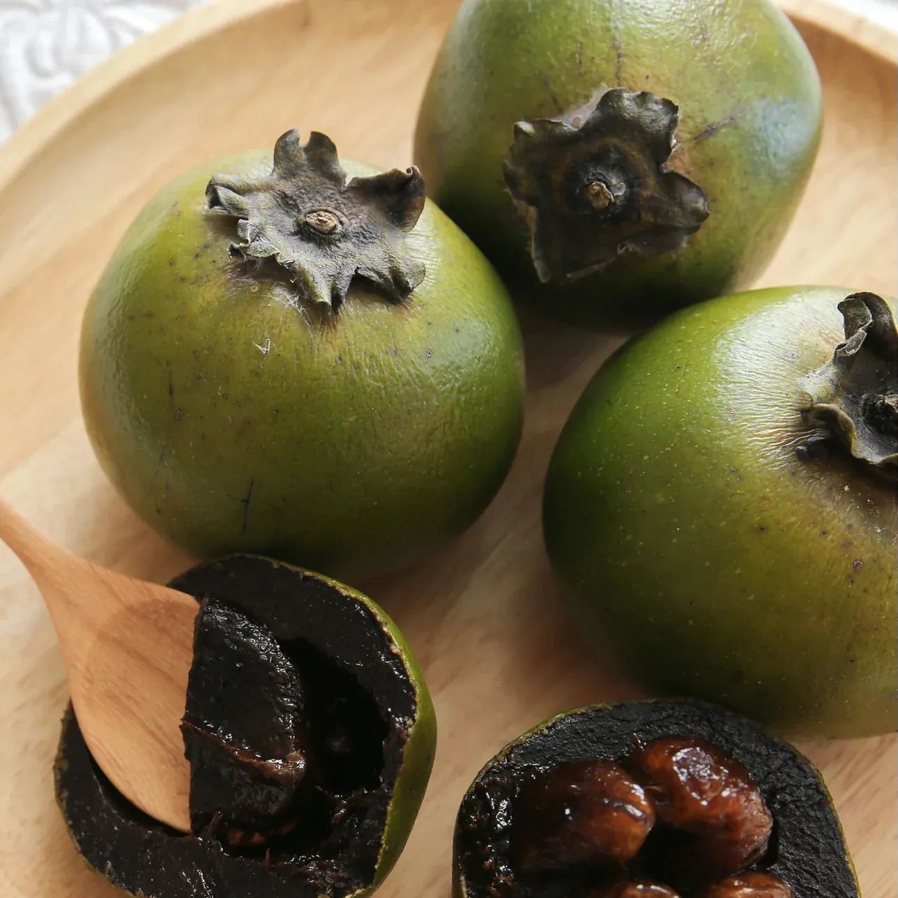 Black Sapota/Diospyros Nigra Seeds