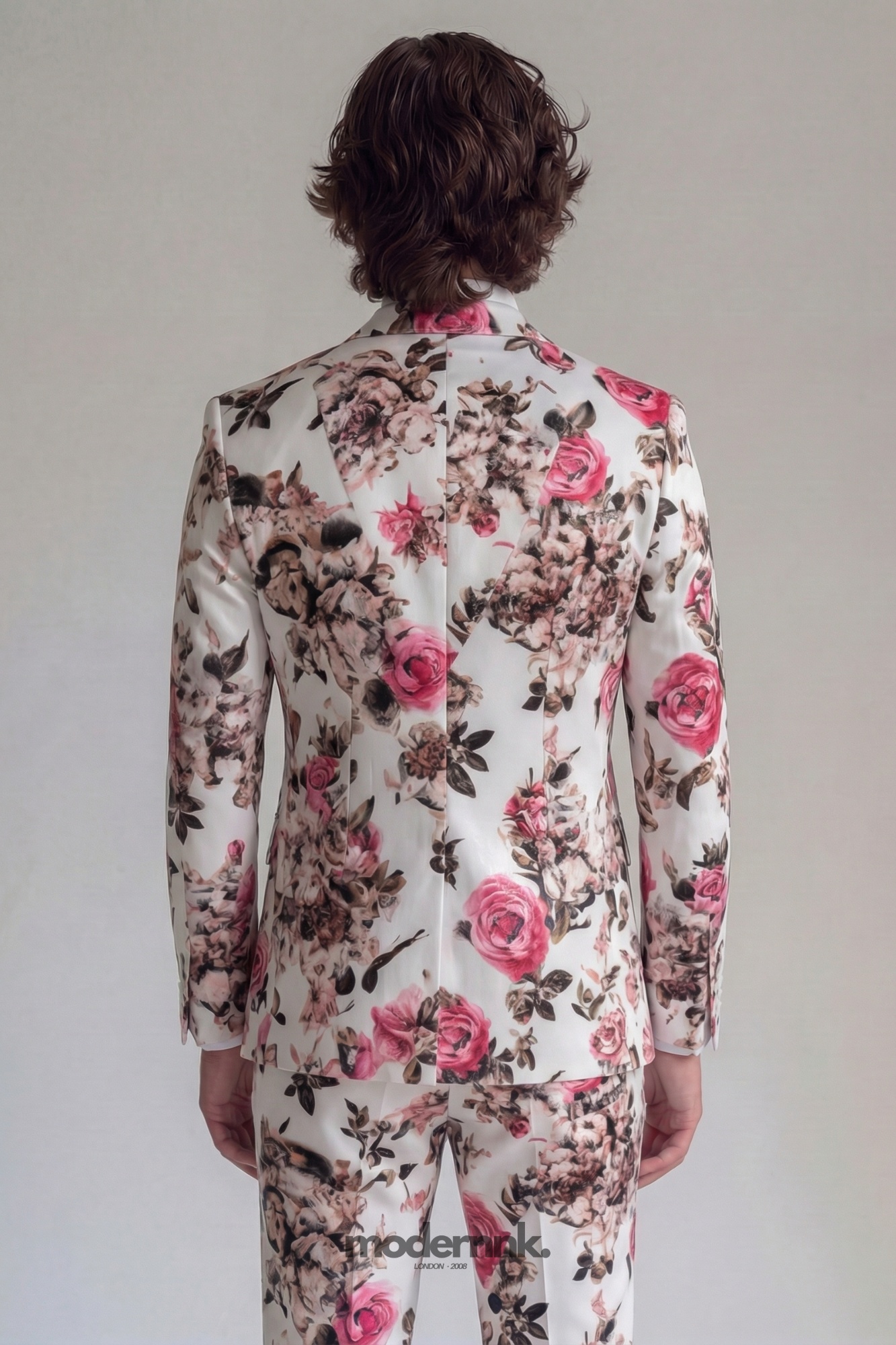 Elegant White Floral Suit A0034