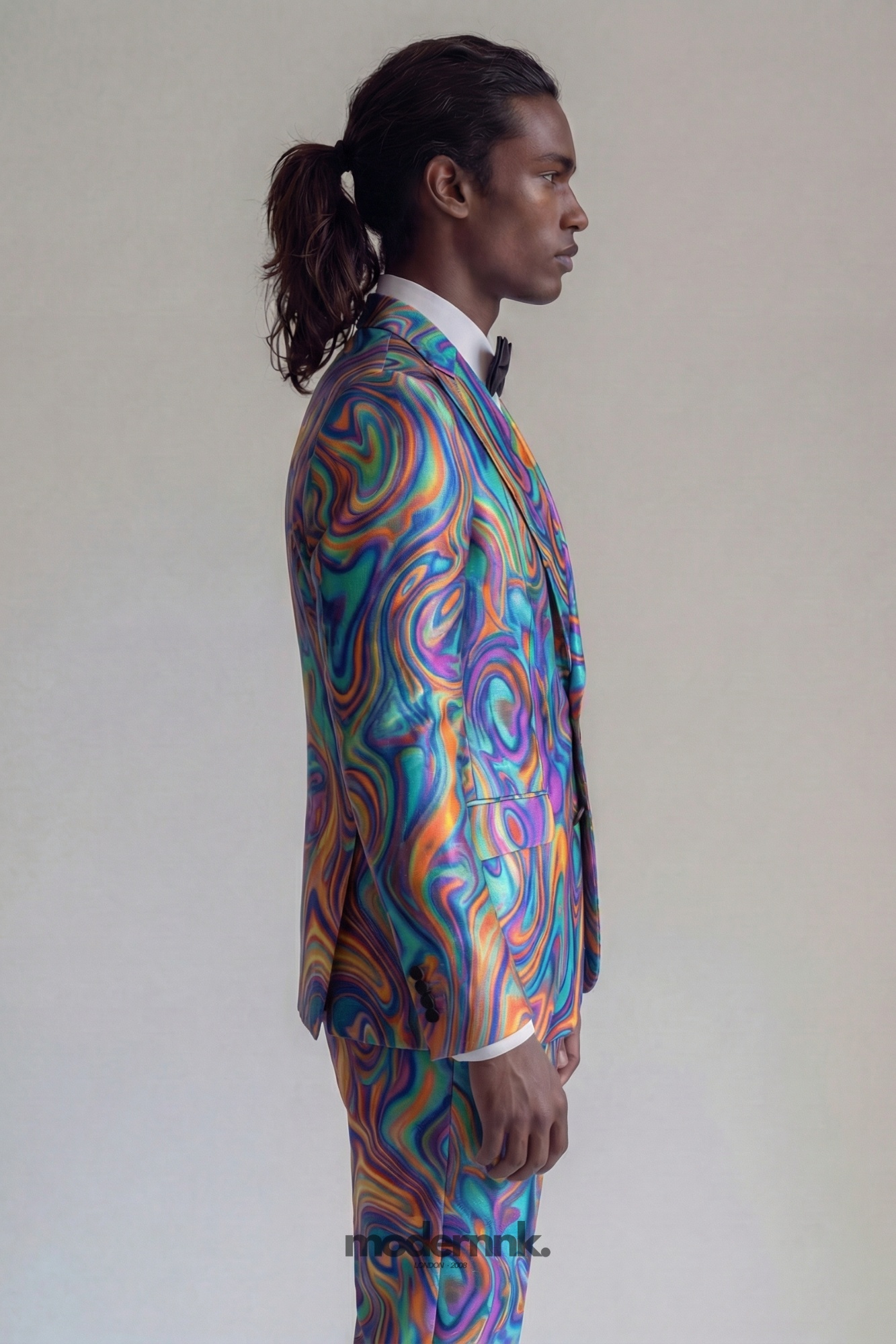 Vibrant Psychedelic Swirl Suit A0149