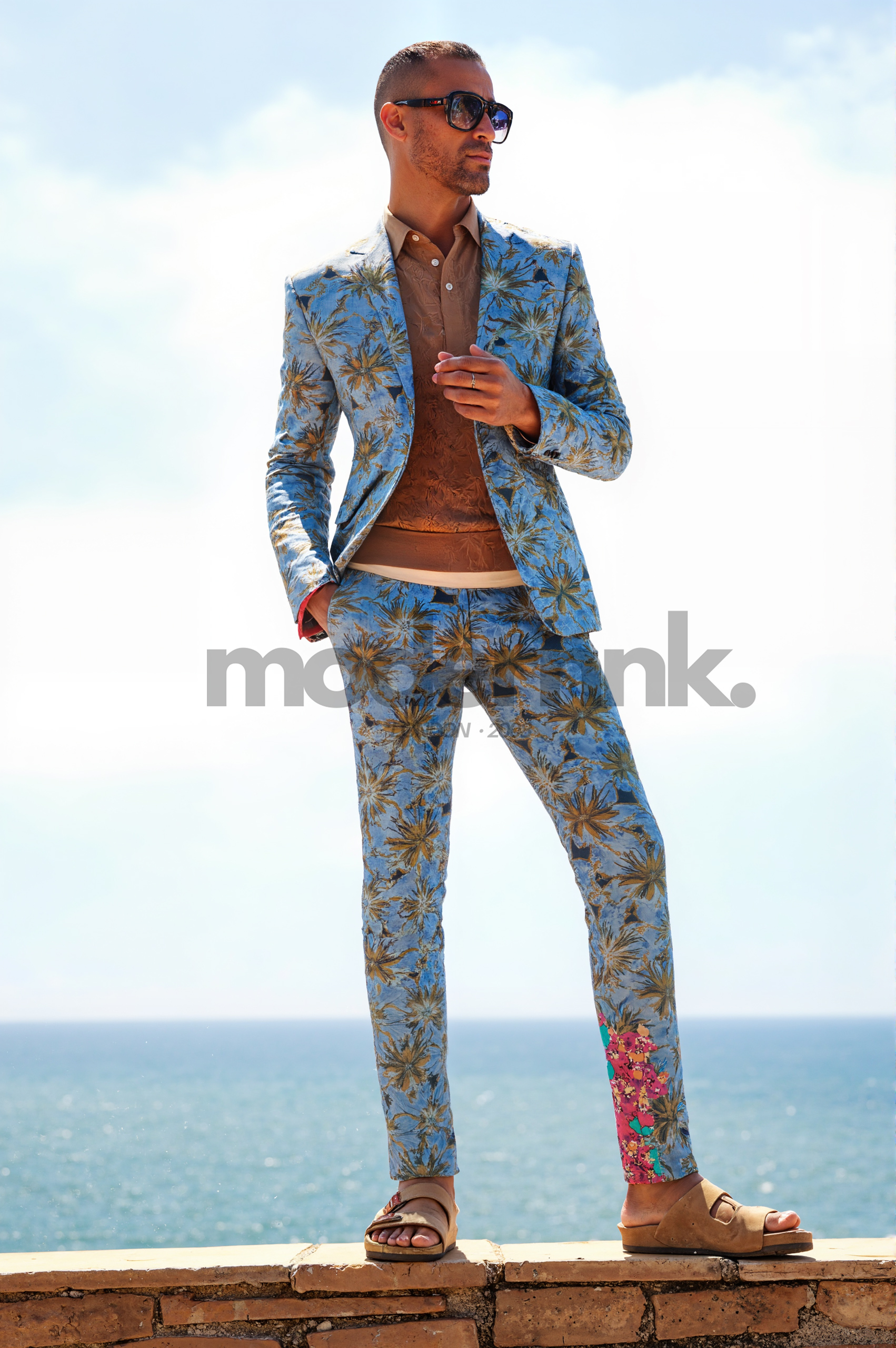 Blue_Floral_Men_Suit_A0165_for_Formal_Occasions_by_Modernnk