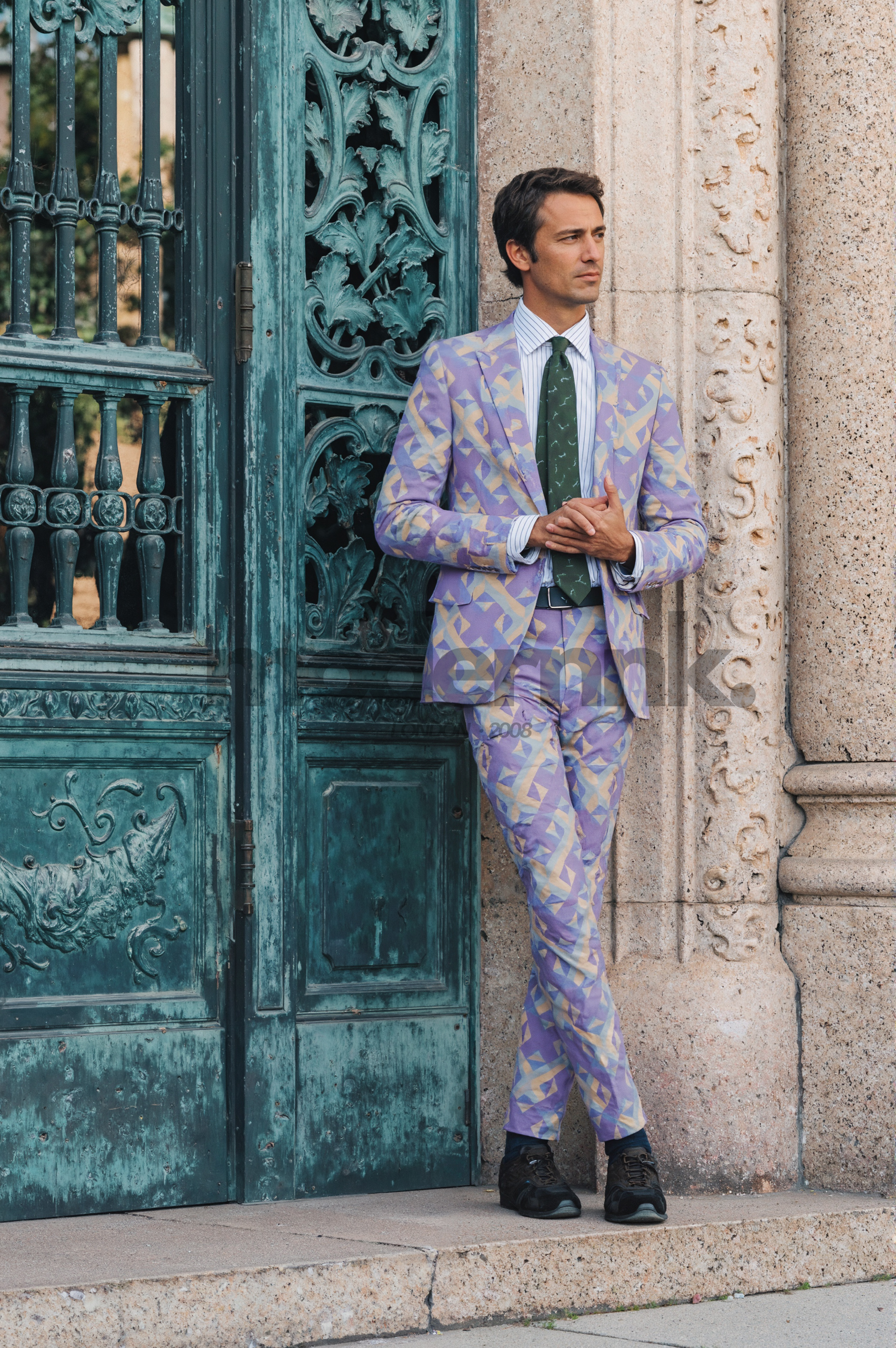 Purple_Geometric_Men_Suit_A0176_For_Formal_Occasions_Modernnk