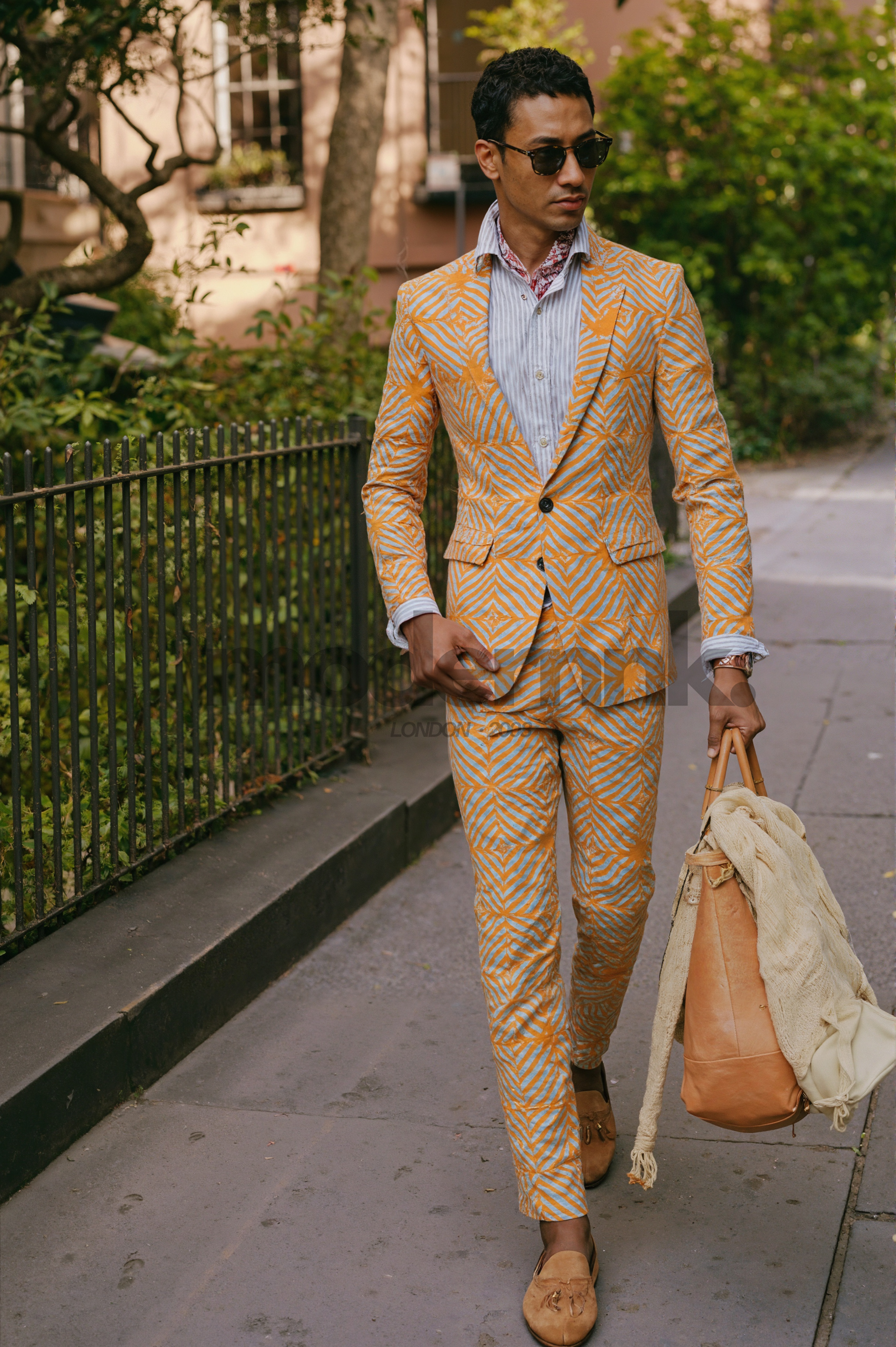 Orange_Geometric_Men_Suit_A0177_Formal_Occasions_Modernnk
