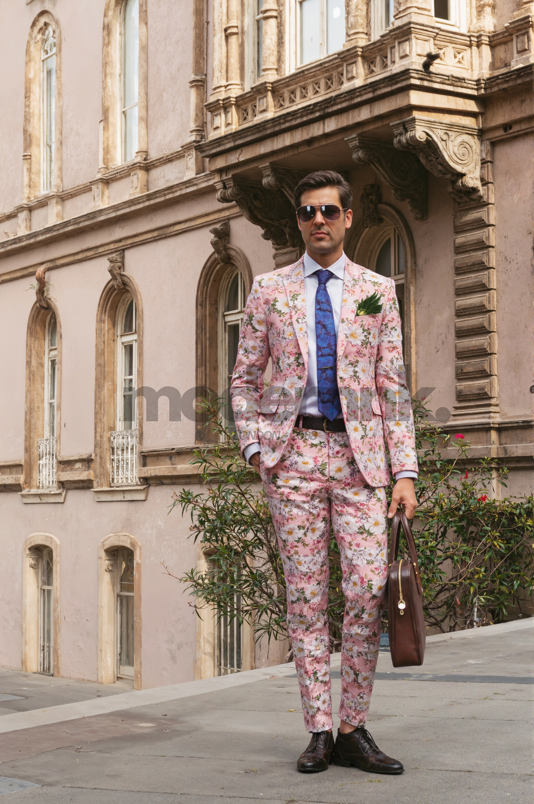 Pink_Floral_Men_Suit_A0196_Men's_Formal_Wear_Modernnk