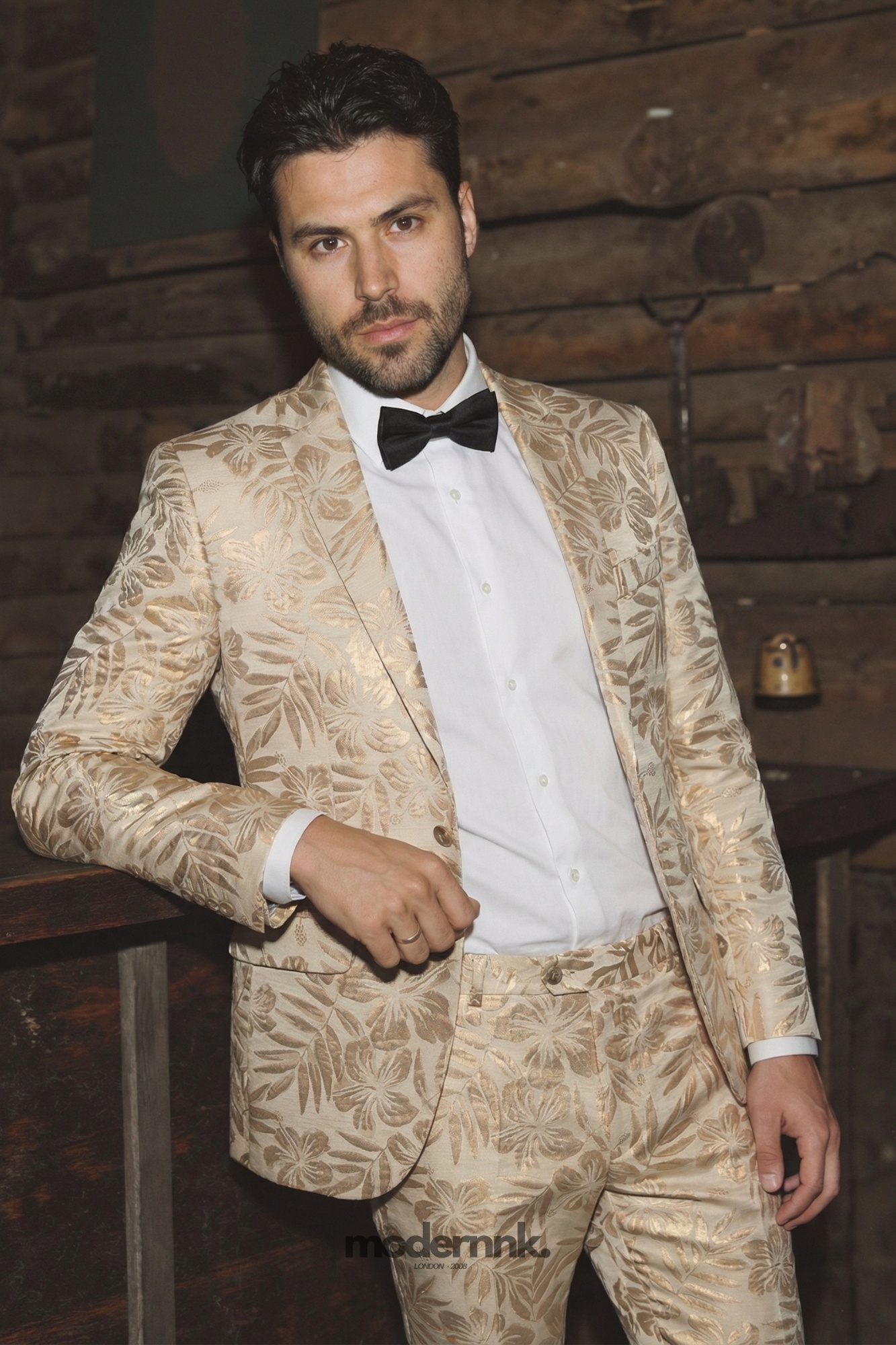 Gala Gold Tropical Suit A0303