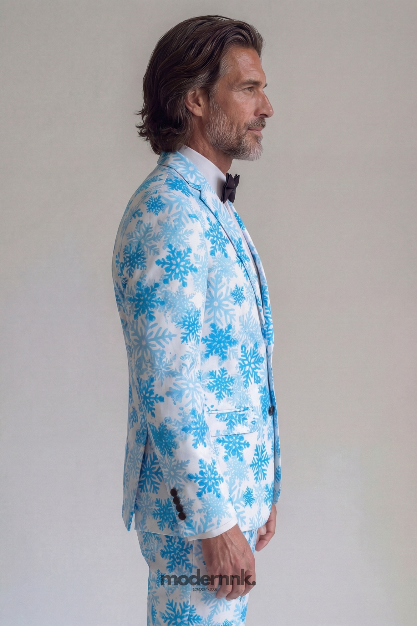 Festive Snowflake Suit A0326