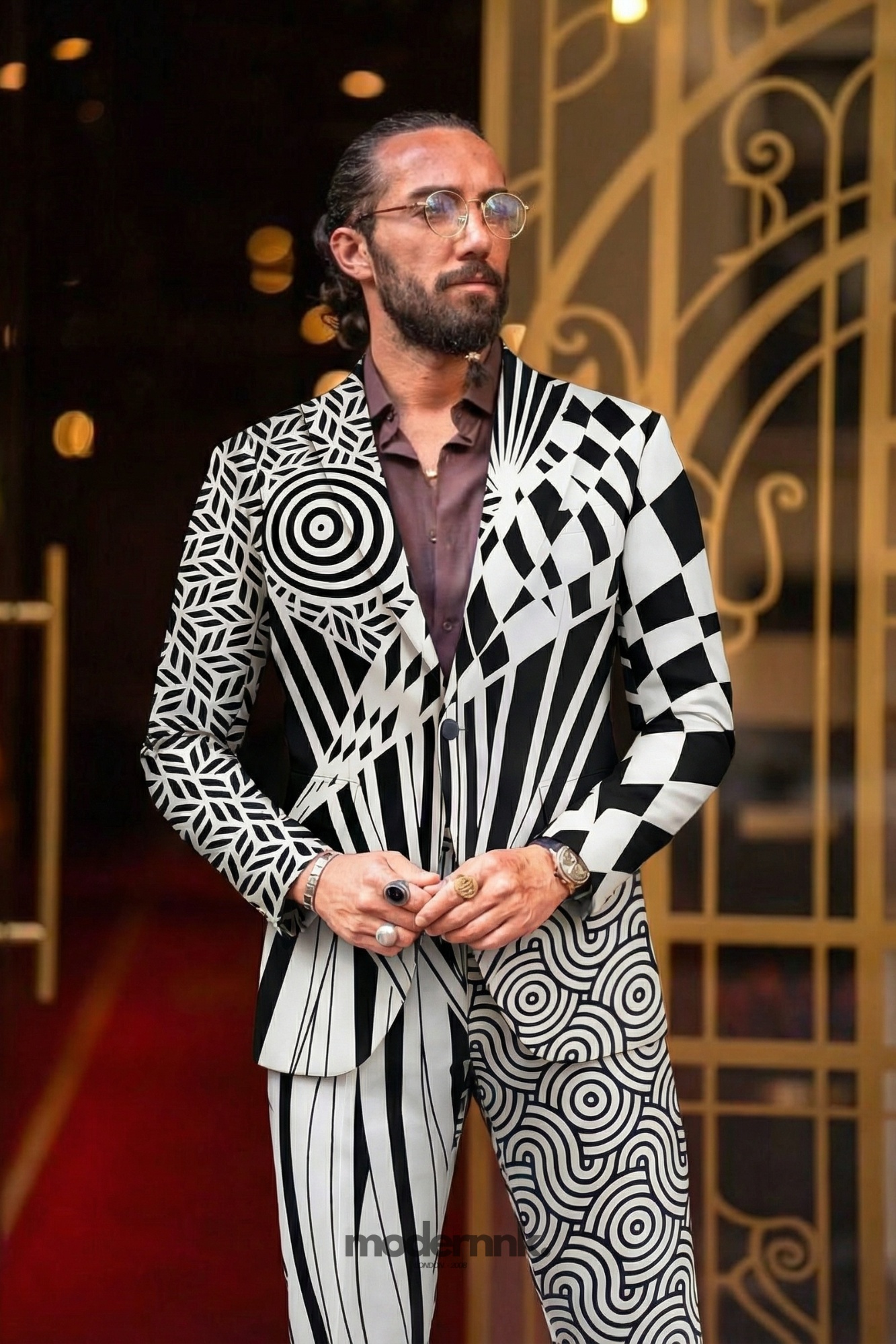 Illusionist Geometric Suit A0339