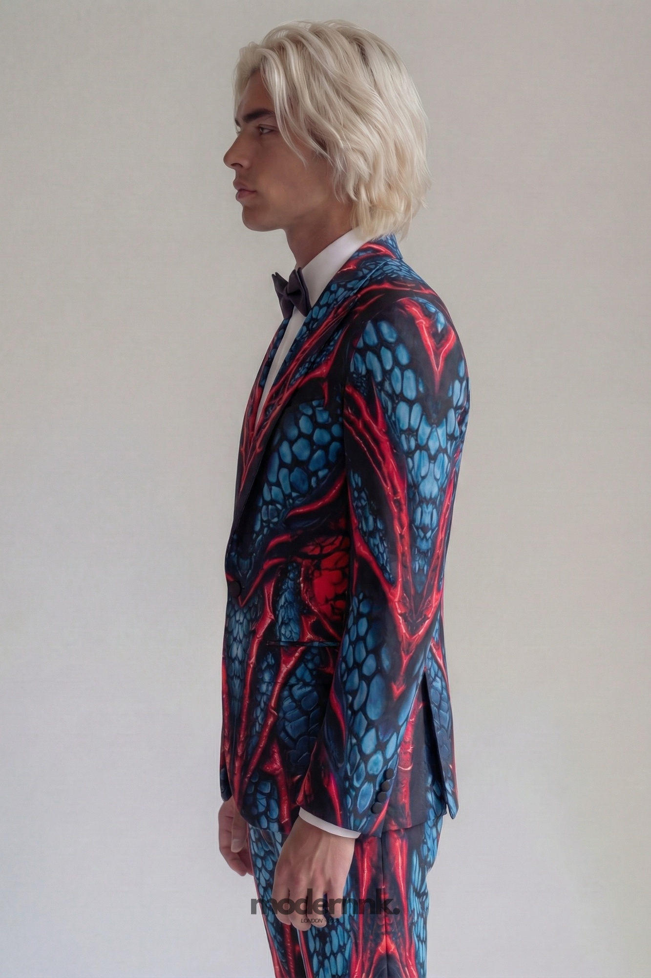 Night Serpent Printed Suit A0344