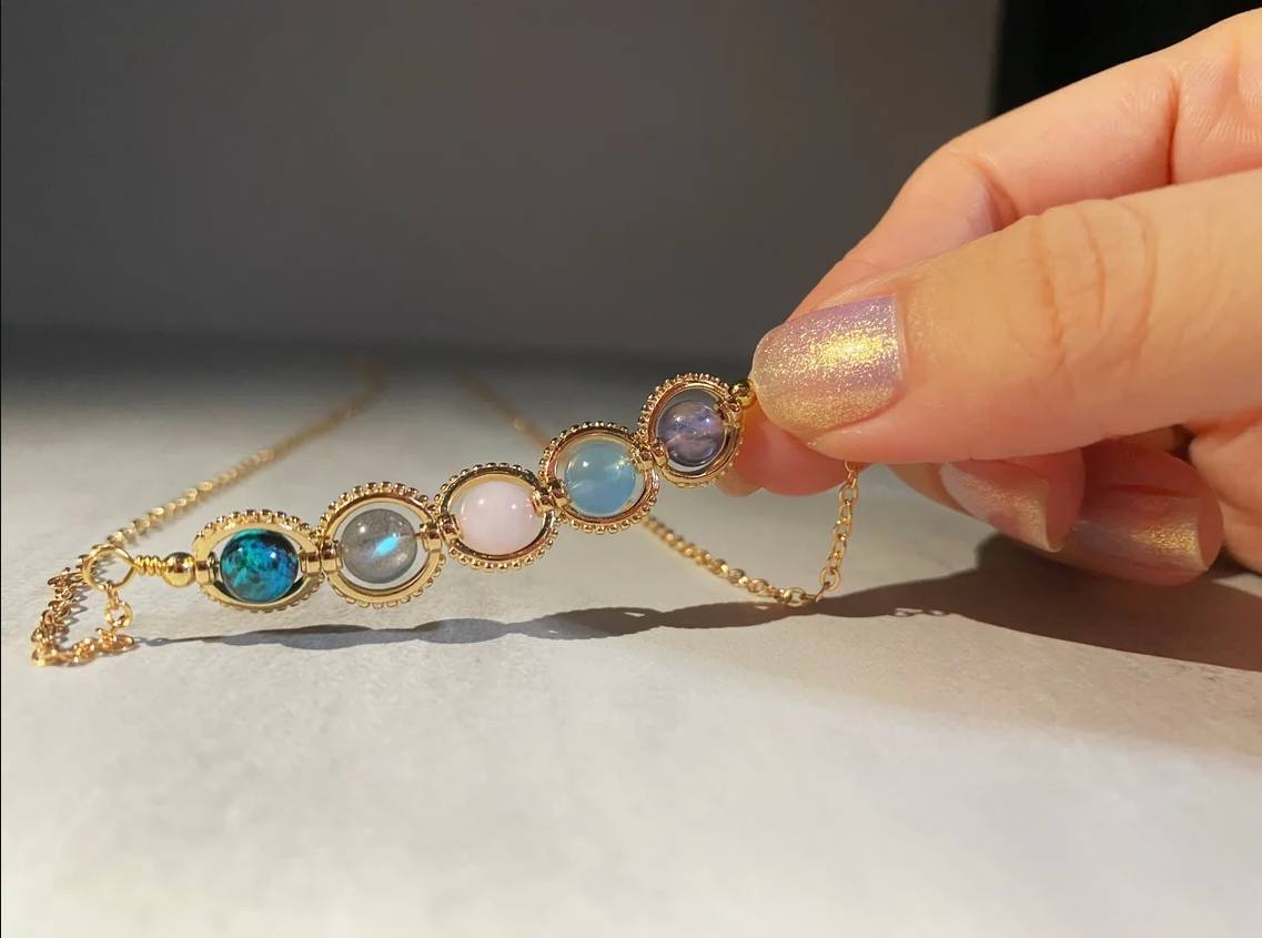 "Kézzel készített kristály nyakláncok - Zodiákus nyakláncok karneol, napkő, tigrisszem, citrin - Természetes horoszkóp ékszerek születésnapokra"