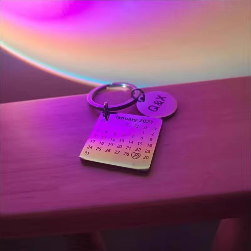 Breloc de calendar comemorativ personalizat cu câteva fotografii