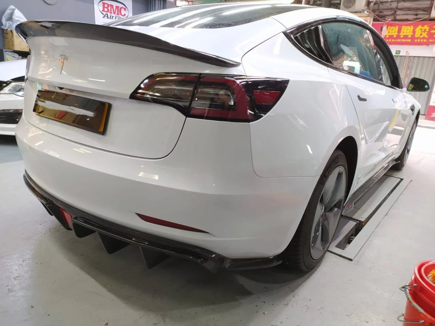 TESEVO Carbon Fiber Rear Spoiler for Model 3