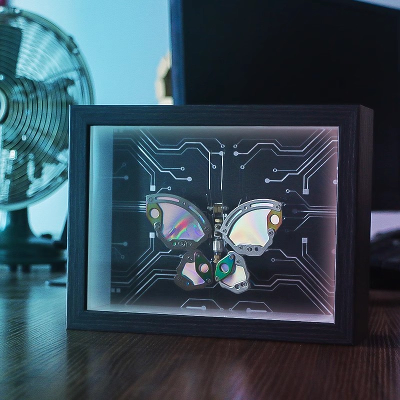 Mechanical butterfly