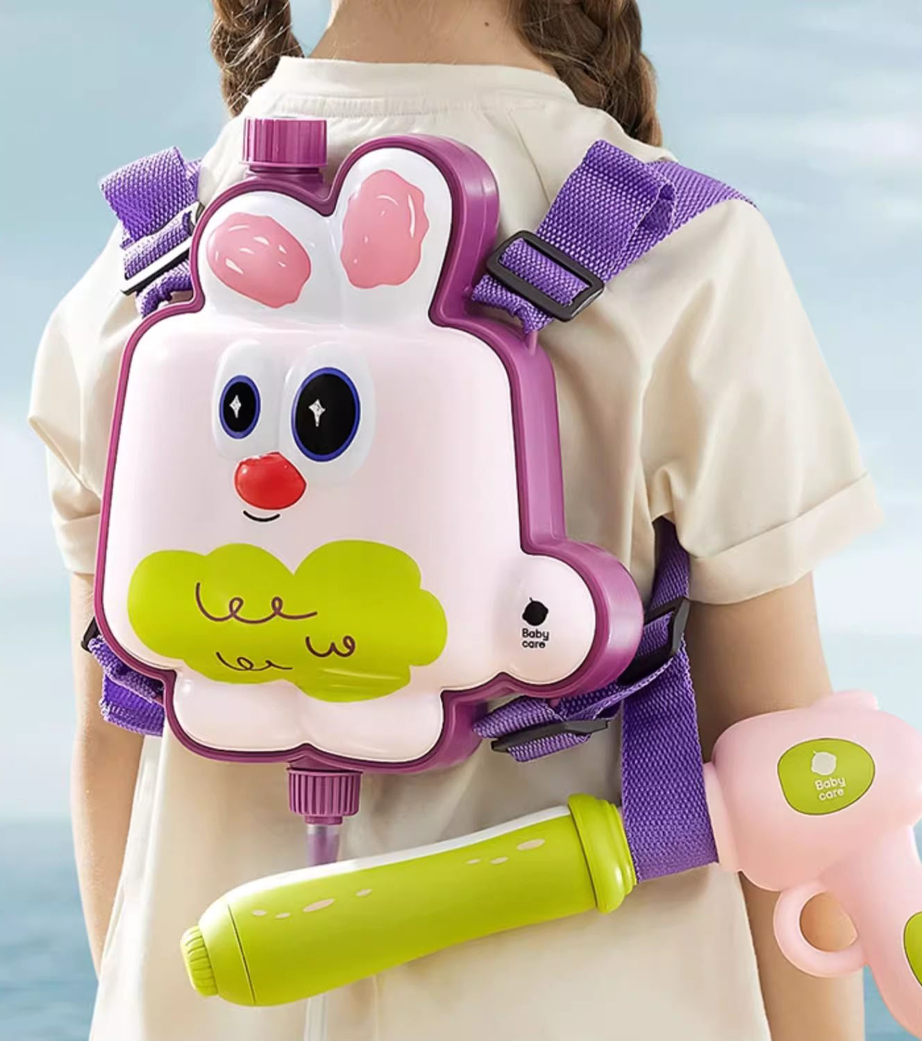 Toy water spray pull-out water gun